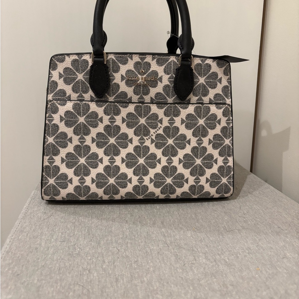 Signature Spade Flower Small Satchel